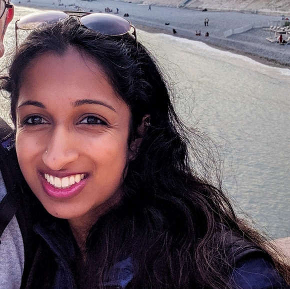 Meet your Posher, Nithya - Picture 1 of 1